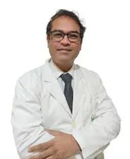 dr-pranit-farande